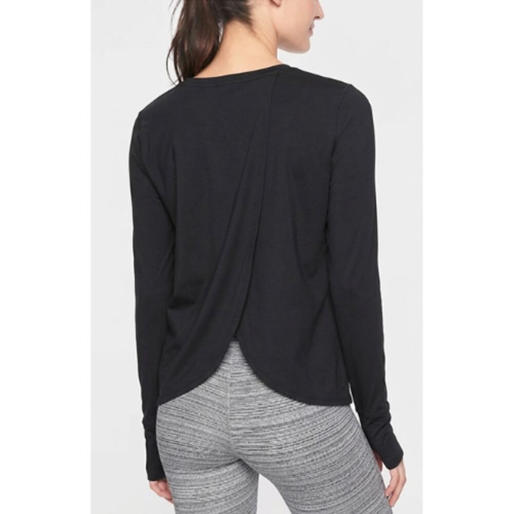 Athleta Sunlover UPF 50+ Tulip Back Thumbhole Long Sleeve Top Black Size Small